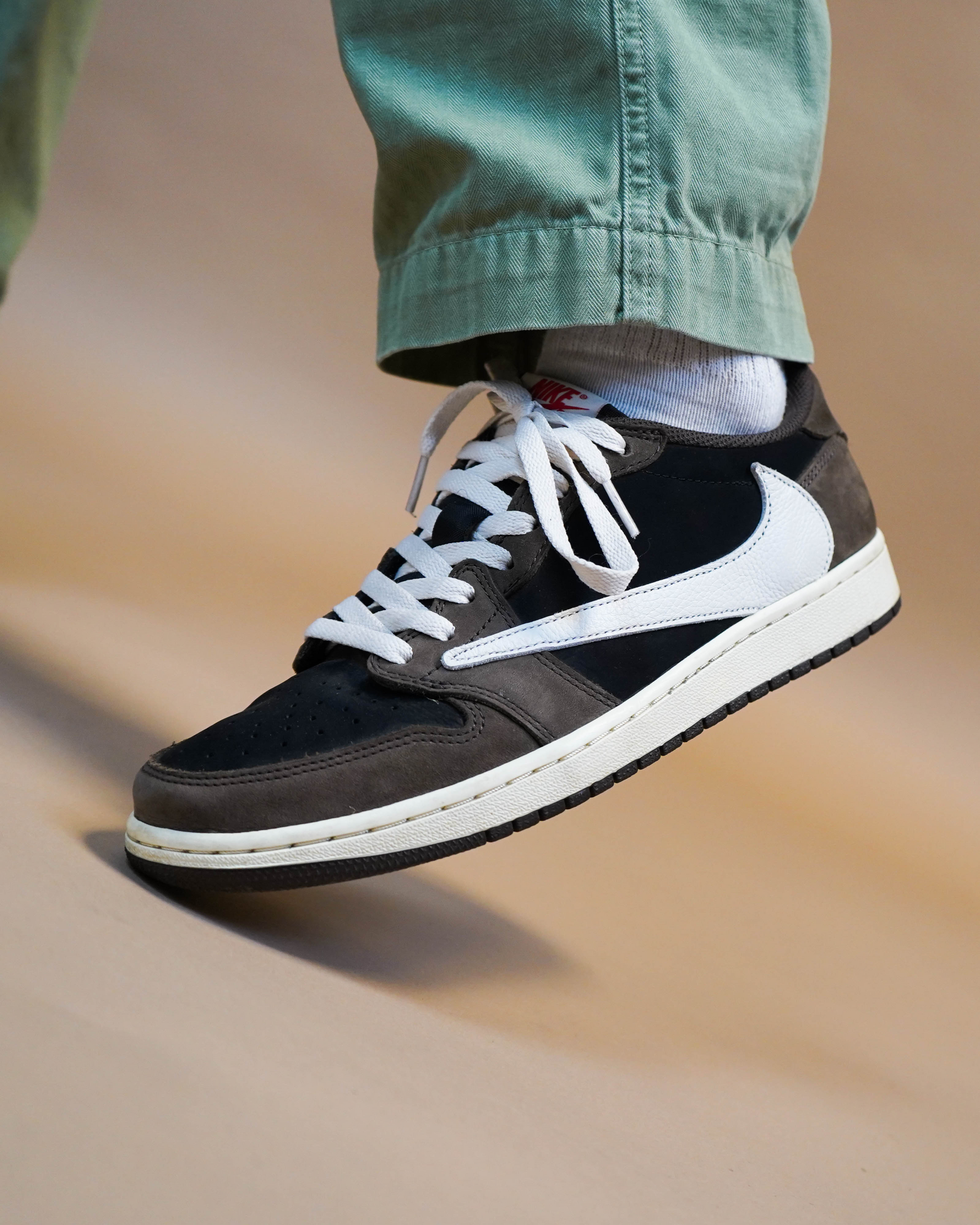 Air Jordan 1 Retro Low Travis Scott | The Sneaker Store